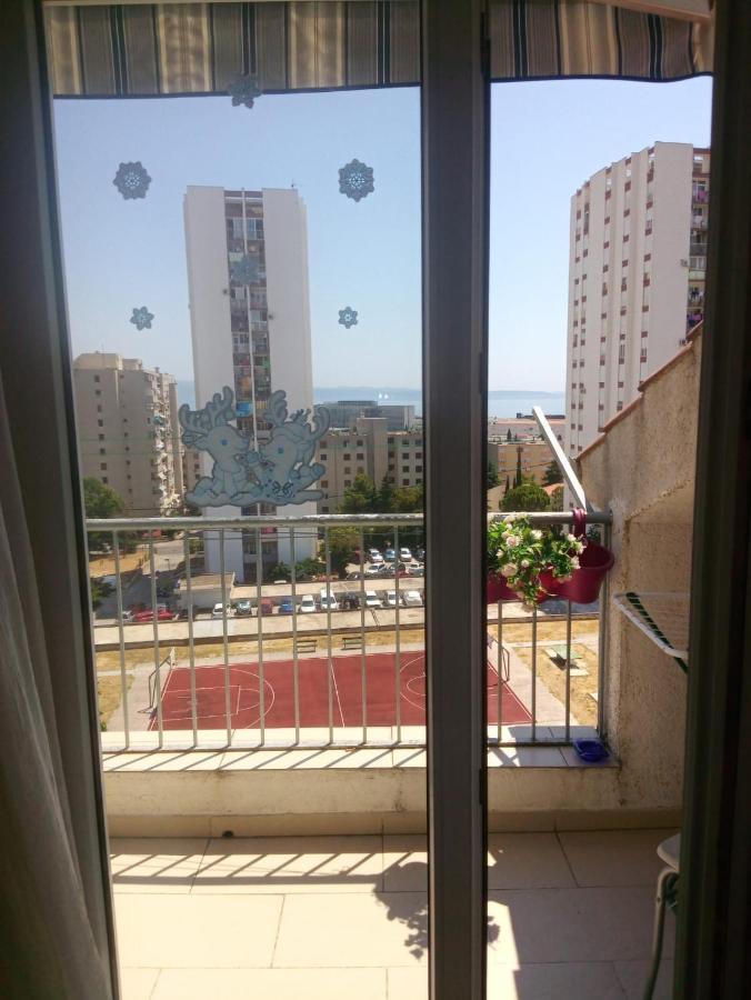 Apartma Tomisa *