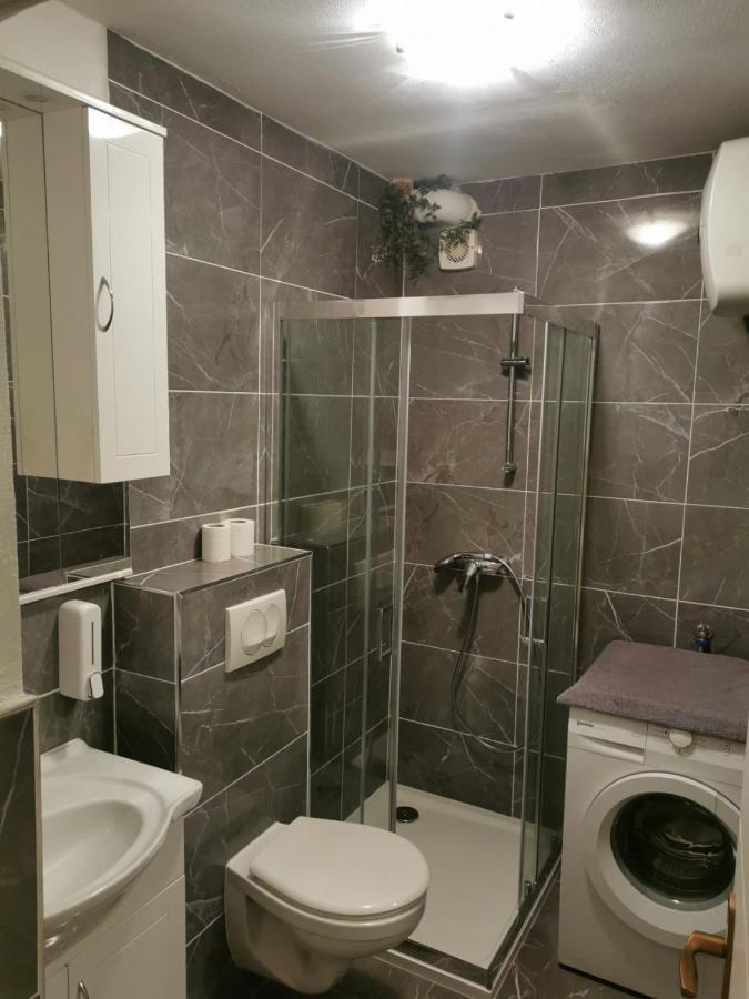 Tomisa Apartma