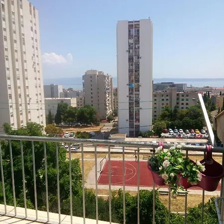 Apartments Tomisa Split Exterior photo